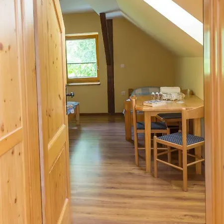 Turisticna Kmetija Toman Alojamento de Turismo Rural Gornji Grad