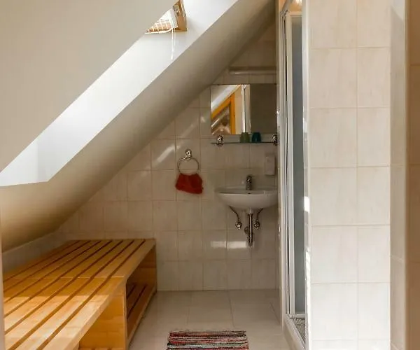 Bivanje na kmetiji Turisticna Kmetija Toman *