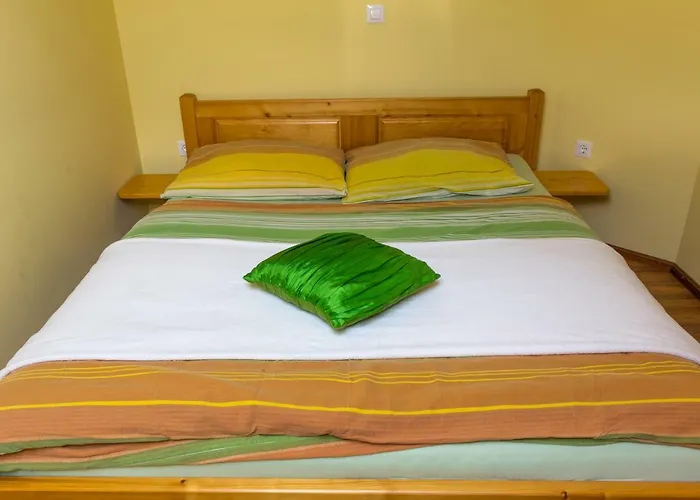 Turisticna Kmetija Toman Bivanje na kmetiji *